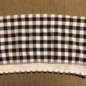 Achim Buffalo Check Farmhouse Single Valance Curtain SZ 56 X 14